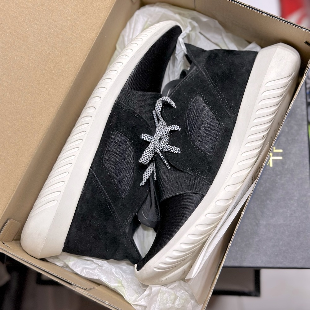 Adidas WMNS Tubular Defiant Black US 6.5